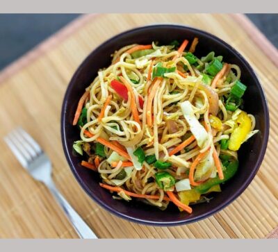 Veg Hakka Noodles